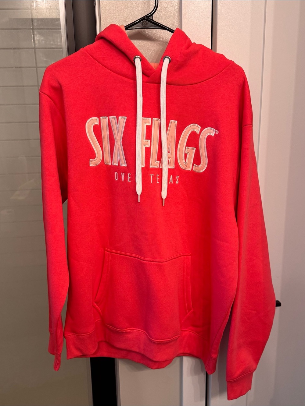 Six Flags Over Texas Pink Hoodie - Pullover Sweatshirt